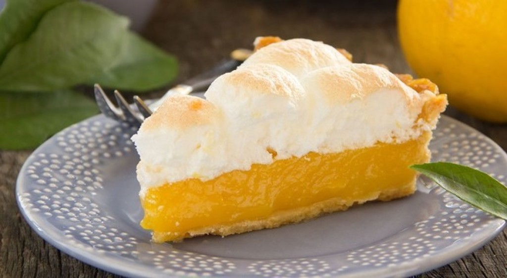 CITRÓNOVÝ KOLÁČ LEMON MERINGUE