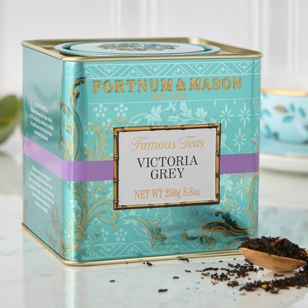 černý čaj VICTORIA GREY sypaný 250g od Fortnum & Mason - s lehce promáčknutou plechovkou